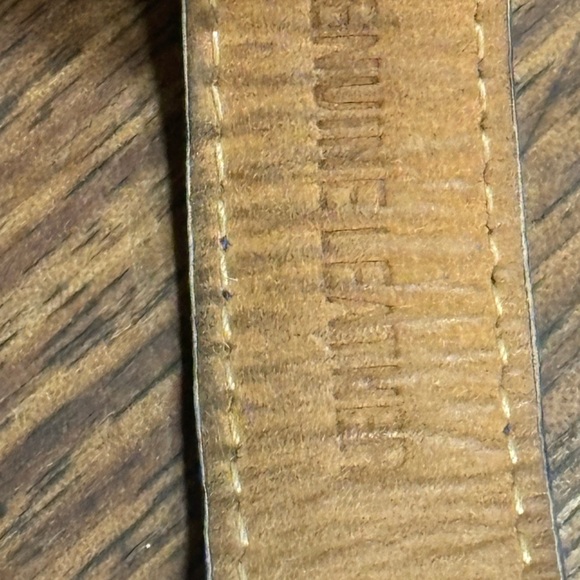 Pastorelli Womens Tank Style Watch Silver Tone Case Mother Of Pearl Dial Works - Picture 4 of 6